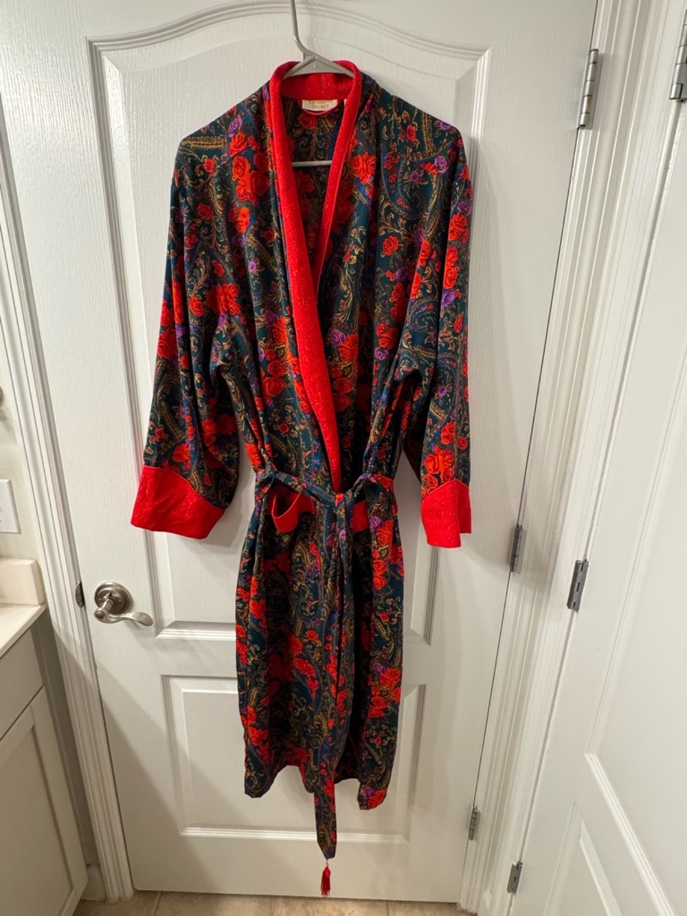 Victoria's Secret Gold Label - Floral Paisley Bath Robe